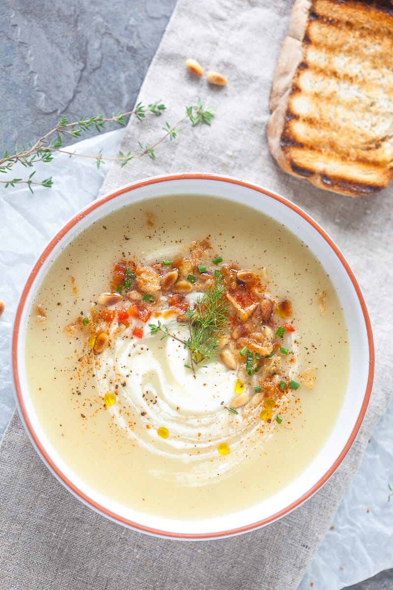 Garlic and Potato Cream Soup