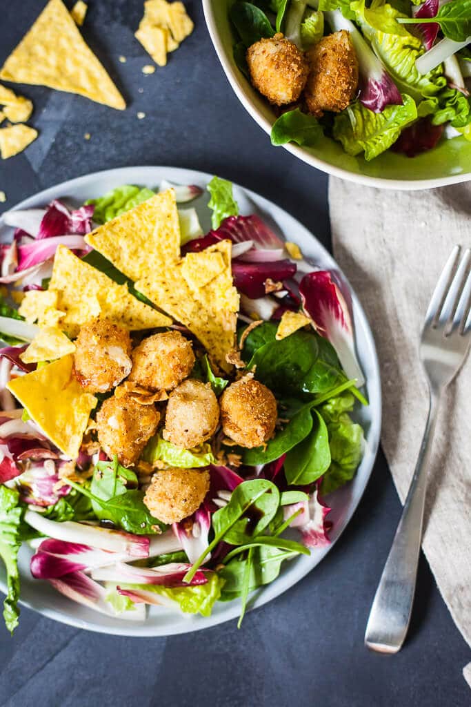 This Fried Mozzarella Salad is perfect when you want to eat healthy, but still, crave something cheesy and fried. | www.vibrantplate.com