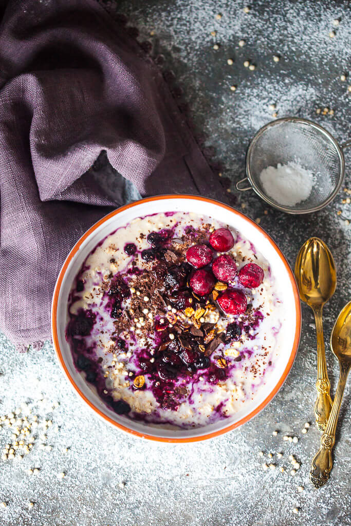 A lovely dish of Sour Cherry Overnight Oats is a great vegan breakfast! | www.vibrantplate.com