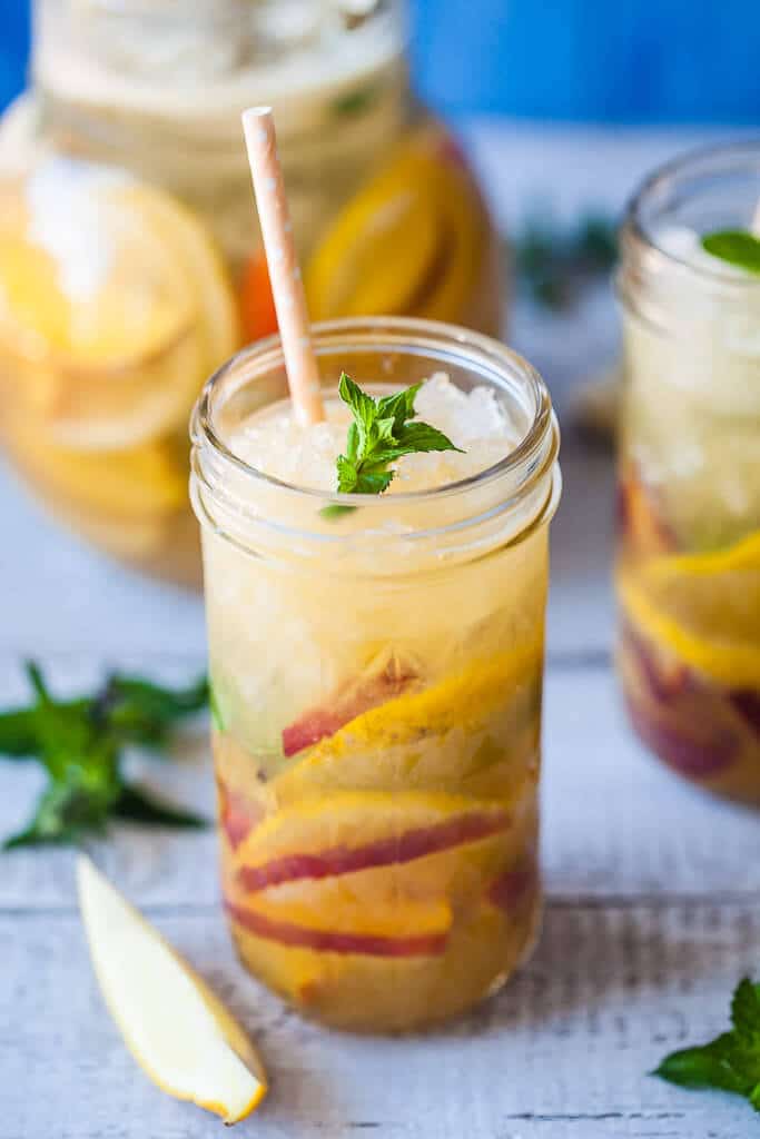 Summer Peach Lemonade has no added sugars and is the perfect drink to keep you cool this summer. | www.vibrantplate.com