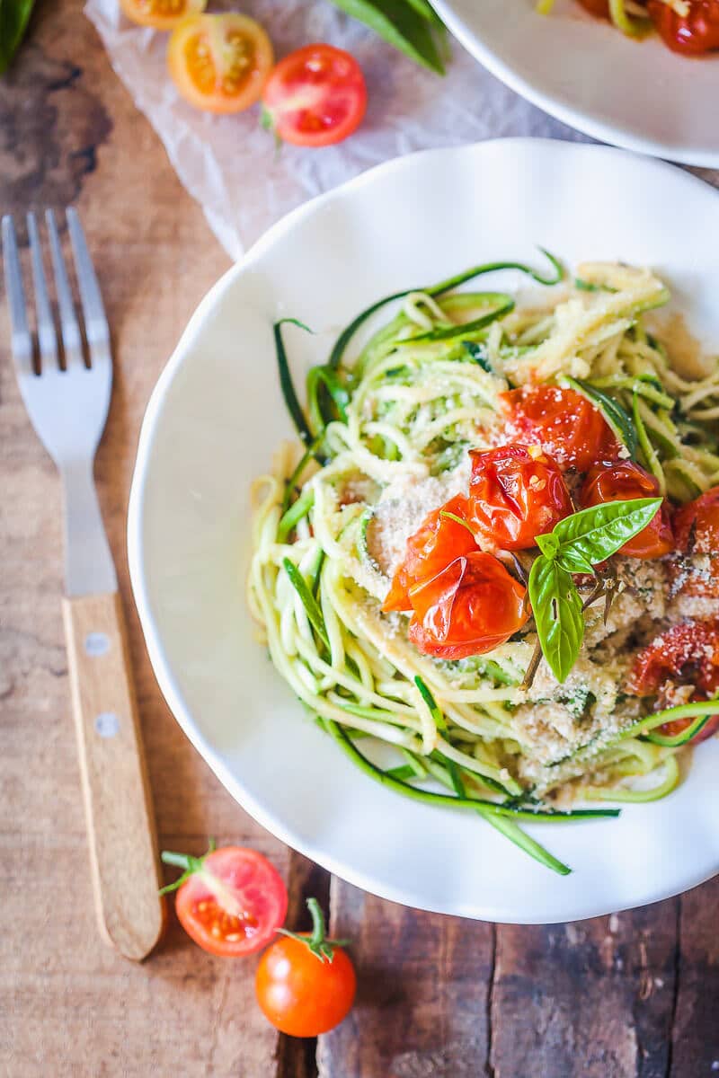 Cherry Tomato Zucchini Noodles are a light & delicious low-carb vegan meal with tons of flavor. | www.vibrantplate.com