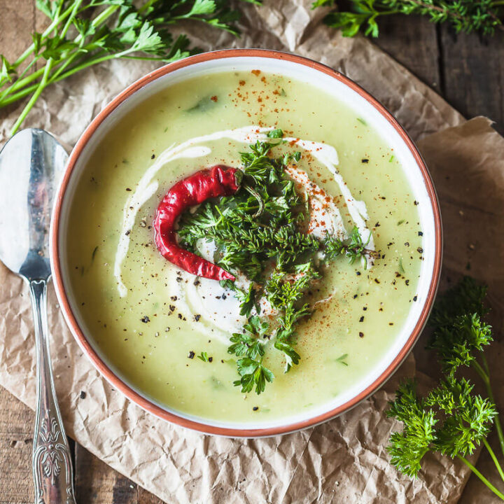 Cream of Cucumber Soup {Vegan}