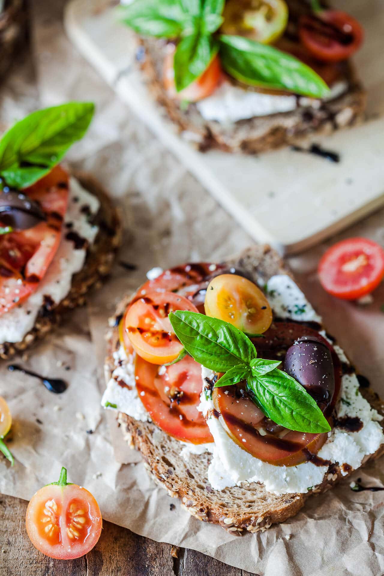 Tomato Wholewheat Sandwiches with Goat's Milk Ricotta are the perfect savory breakfast or a quick snack. Vegetarian and delicious! | Vibrant Plate