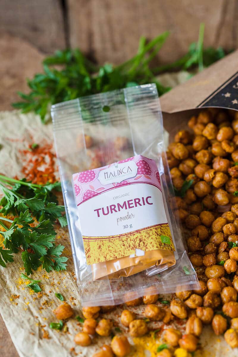 Crispy Turmeric Roasted Chickpeas (Garbanzo Beans) are a great Vegan & Gluten-Free healthy snack or delicious salad topping! | Vibrant Plate