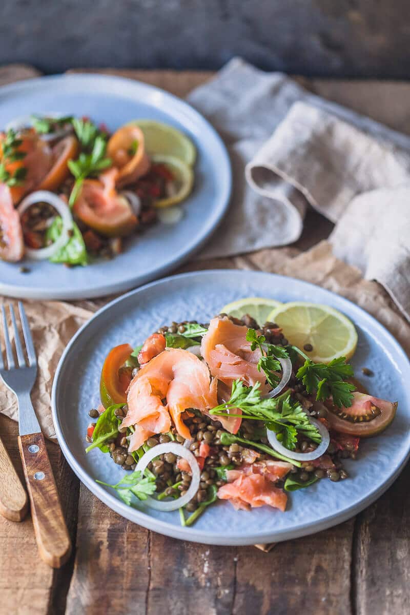 A simple Low-Carb Smoked Salmon Lentil Salad is high in protein and healthy fats. Dairy-free & Gluten-free! | Vibrant Plate