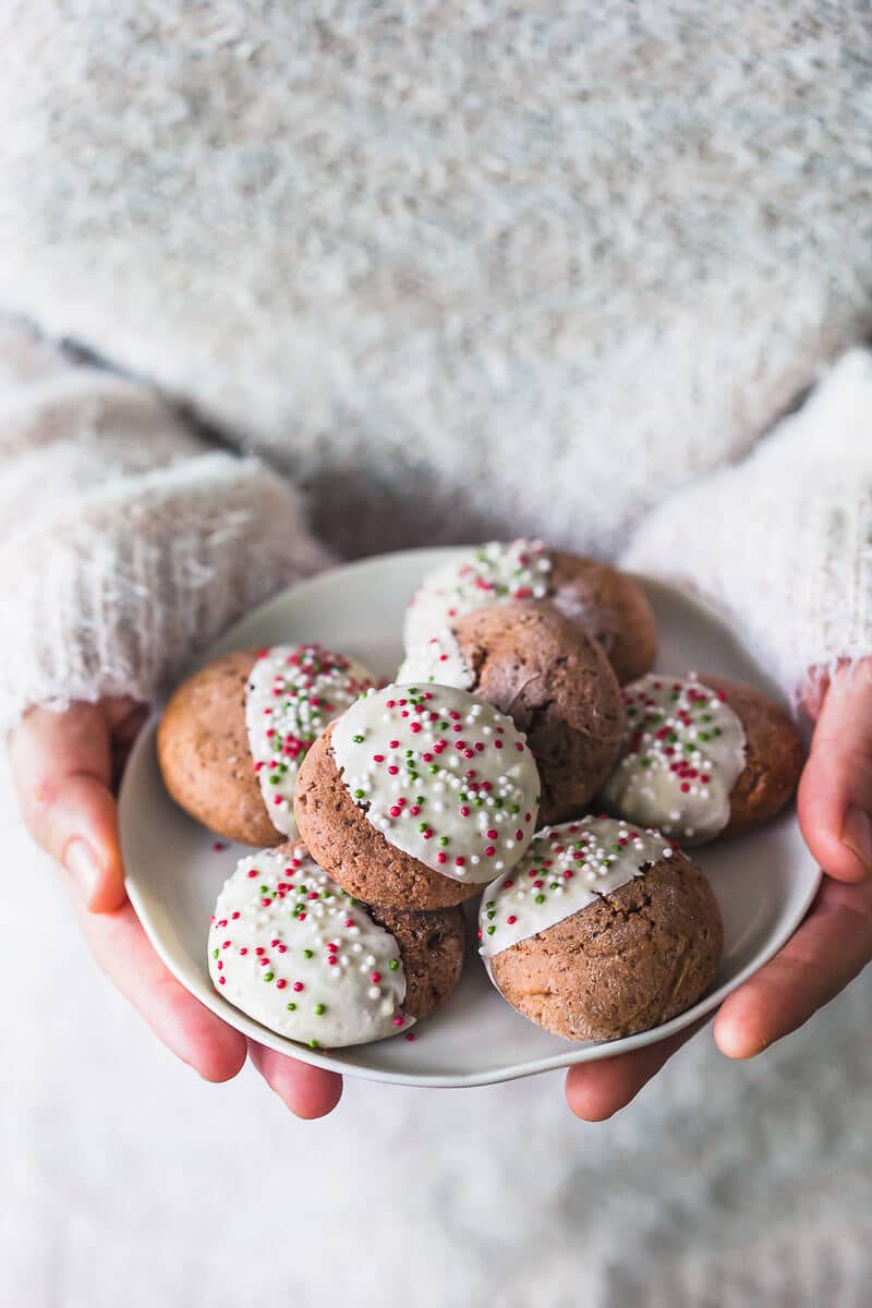 These Soft Gingerbread Cookies with White Chocolate are just the perfect holiday treat! Dairy-free & Delicious! #cookies #gingerbread