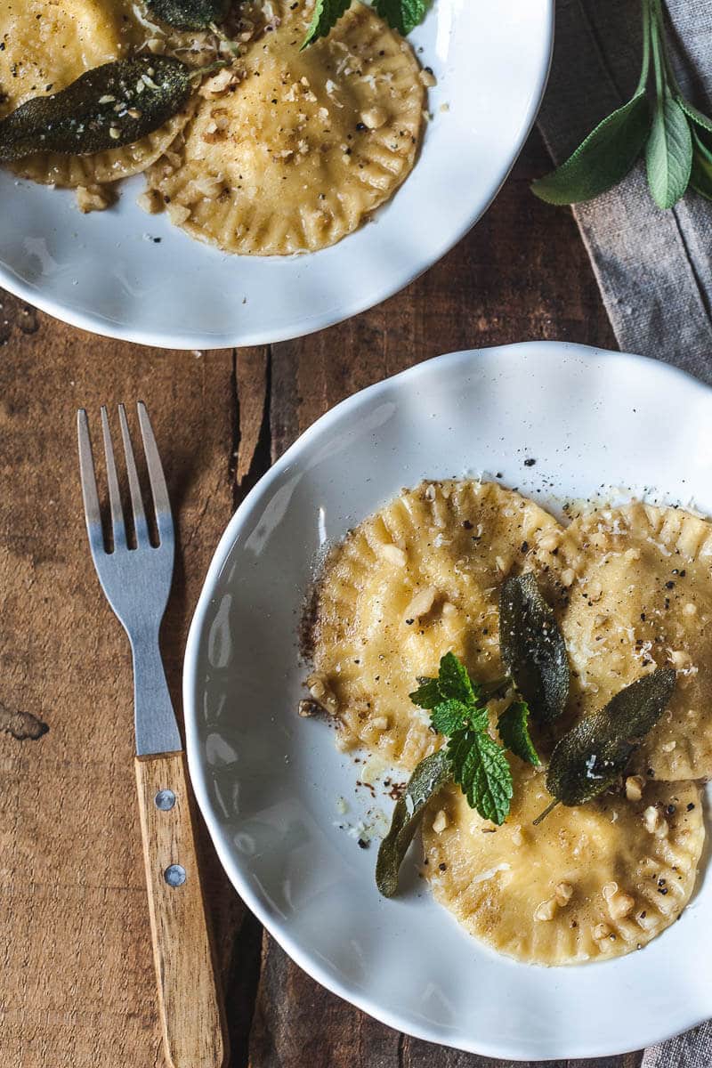 This Smoked Ricotta Ravioli in Sage Butter Sauce is a breeze to make, vegetarian and delicious! |Vibrant Plate