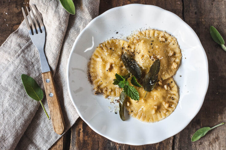 This Smoked Ricotta Ravioli in Sage Butter Sauce is a breeze to make, vegetarian and delicious! |Vibrant Plate
