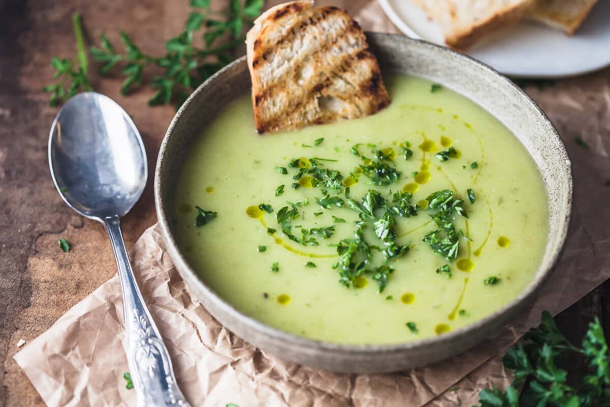 Vegan Potato Leek Soup