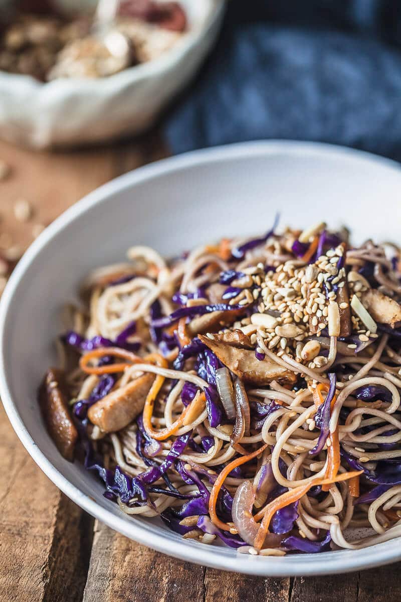 This Purple Cabbage Chicken Lo Mein is delicious and easy to make in just 15 minutes. Make a healthier version right at home! | Vibrant Plate