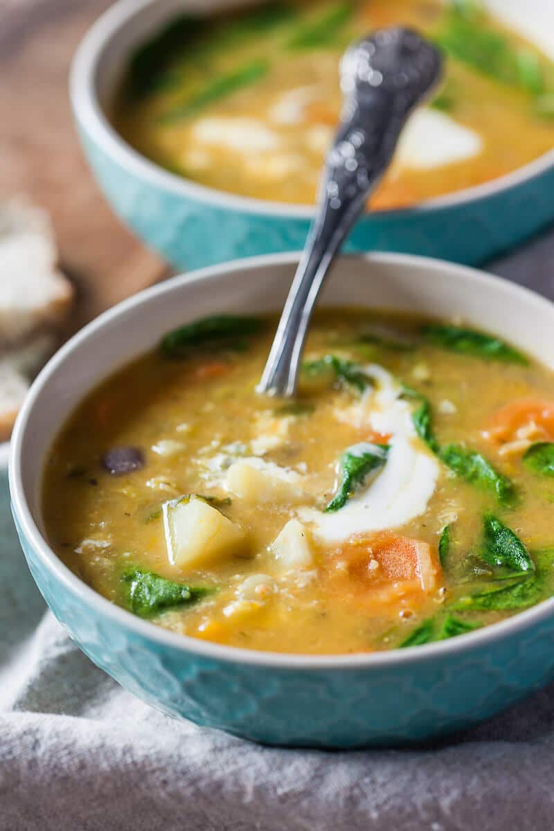 Creamy Lentil Soup is a hearty vegan one-pot soup with lentils, pumpkin and spinach. | Vibrant Plate