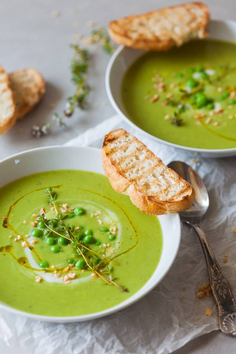 5-ingredient Vegan Pea Soup