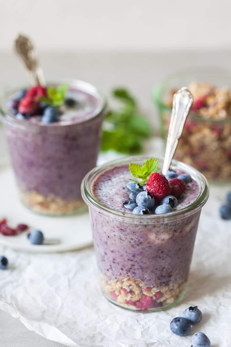 A simple and nutritious breakfast on the go! Blueberry Smoothie Chia Pudding combines two of our favorite breakfasts into one. | Vibrant Plate