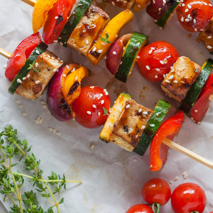 These Vegan Grilled Tofu Skewers are a real breeze to make, ready in just a couple of minutes. Gluten-Free & Low-Carb! | Vibrant Plate