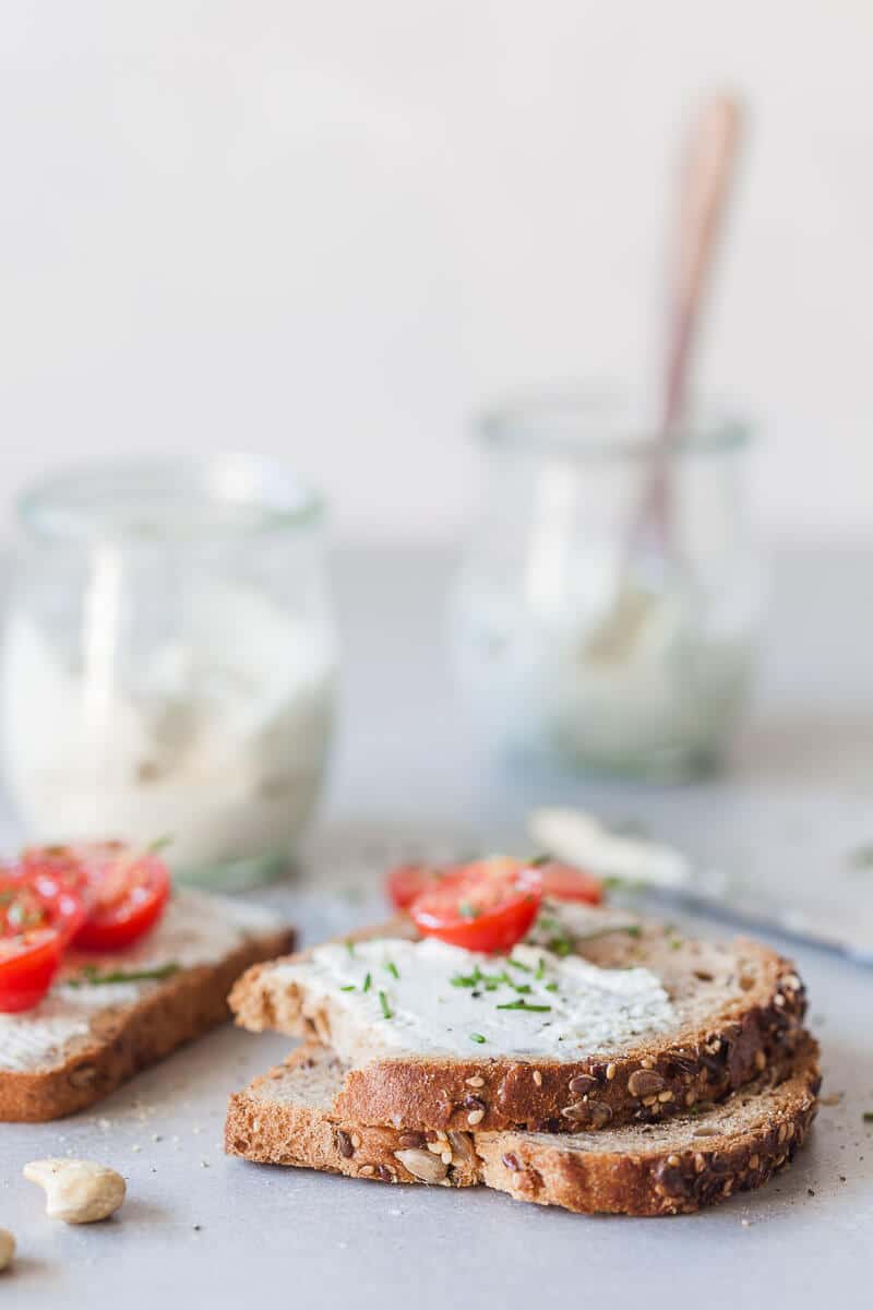 This Probiotic Vegan Cashew Spread makes making your own vegan cheese spread easy with cashews and probiotic capsules. | Vibrant Plate