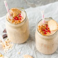 Apple Banana Smoothie with Cinnamon