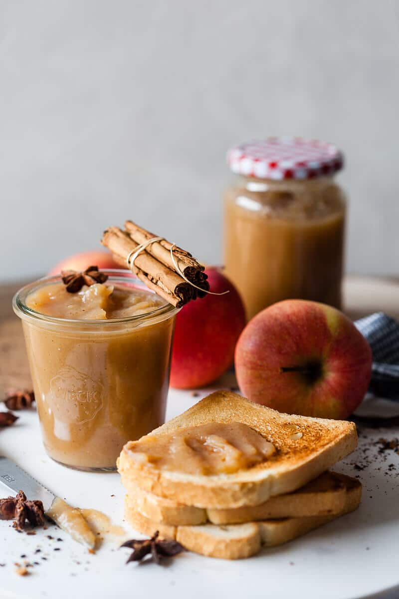 Fermented Probiotic Vegan Apple Butter