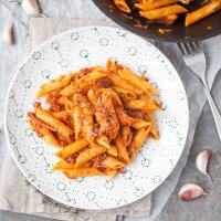 15-minutes Spicy Penne in Tomato Sauce with Salami