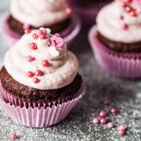 Cacao Cupcakes with Strawberry Cream