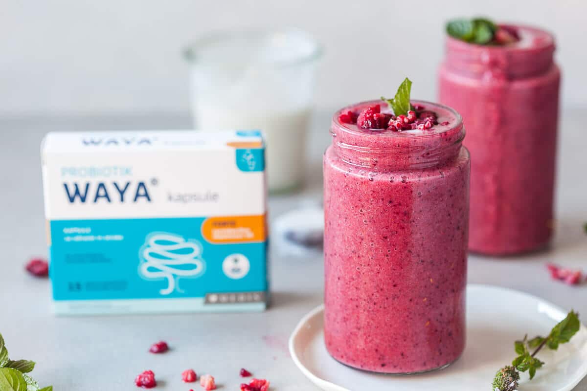 Vegan Probiotic Berry Smoothie in jars