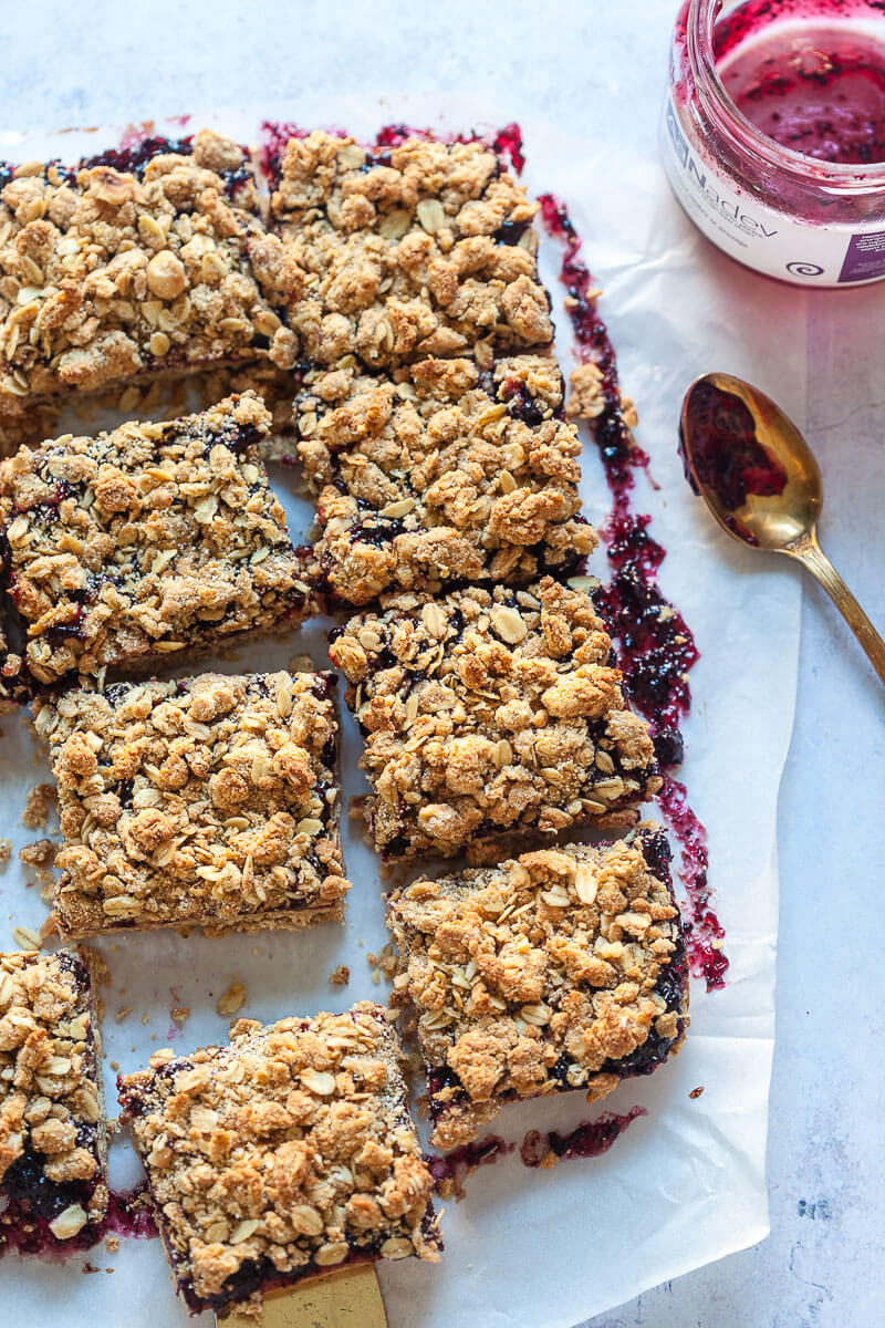 Aronia Oatmeal Crumble Bars