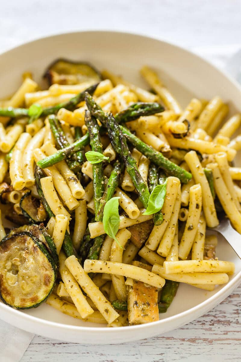 Vegan Green Pesto Pasta Salad