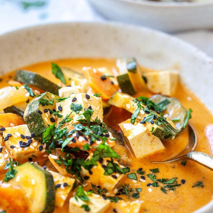 Vegan Thai Yellow Tofu Curry