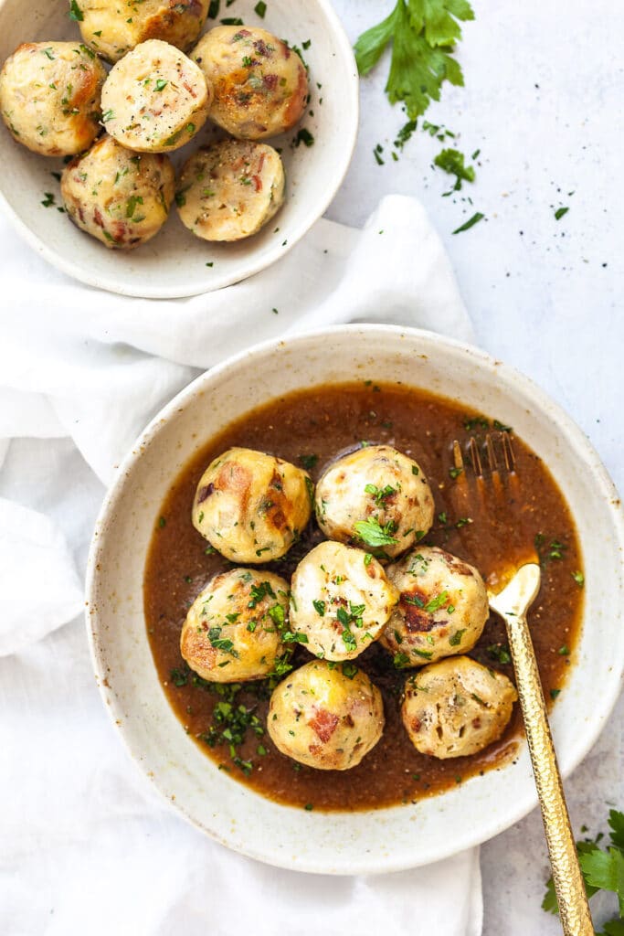 Classic Vegetarian Bread Dumplings