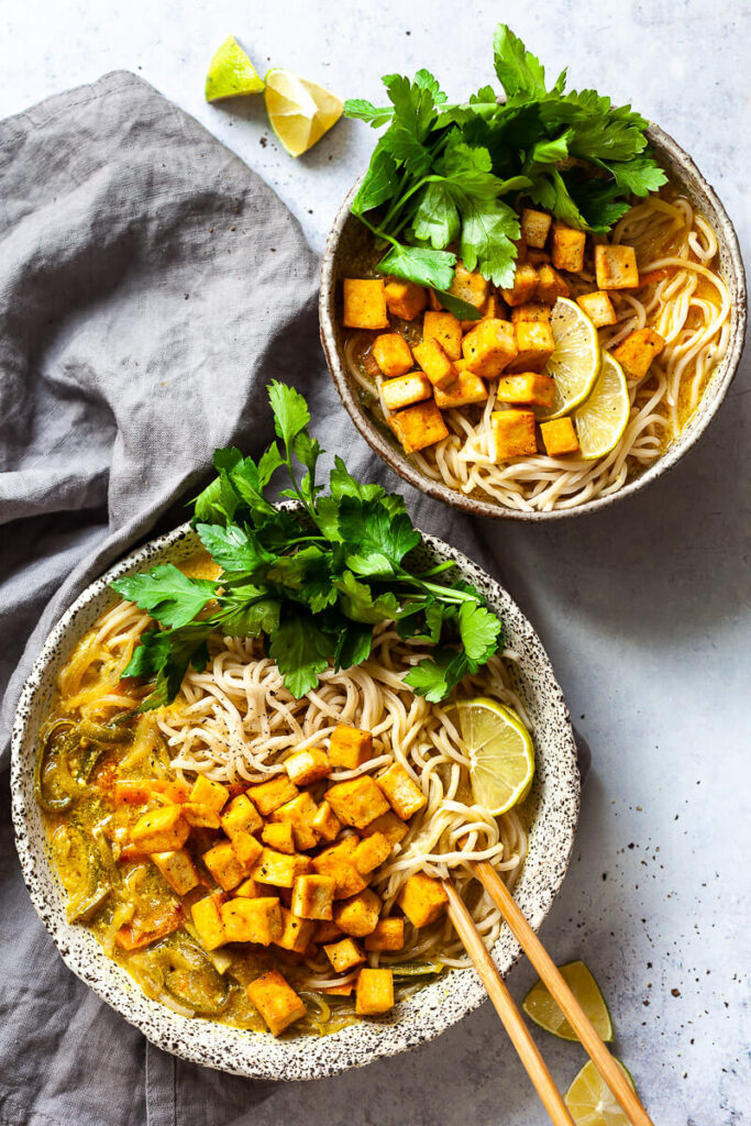 Easy Vegan Tofu Curry Ramen