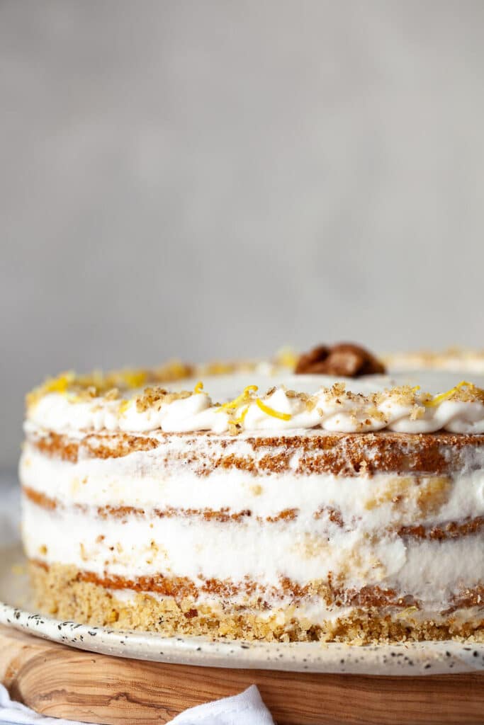 Walnut Cake with Vanilla Cream