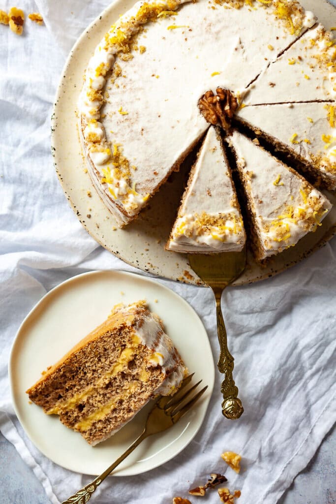 Walnut Cake with Vanilla Cream