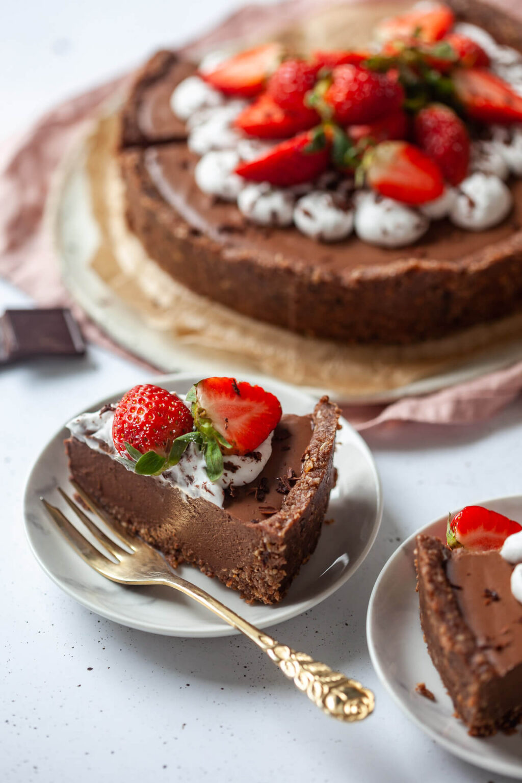 NoBake Vegan Chocolate Pie Vibrant plate
