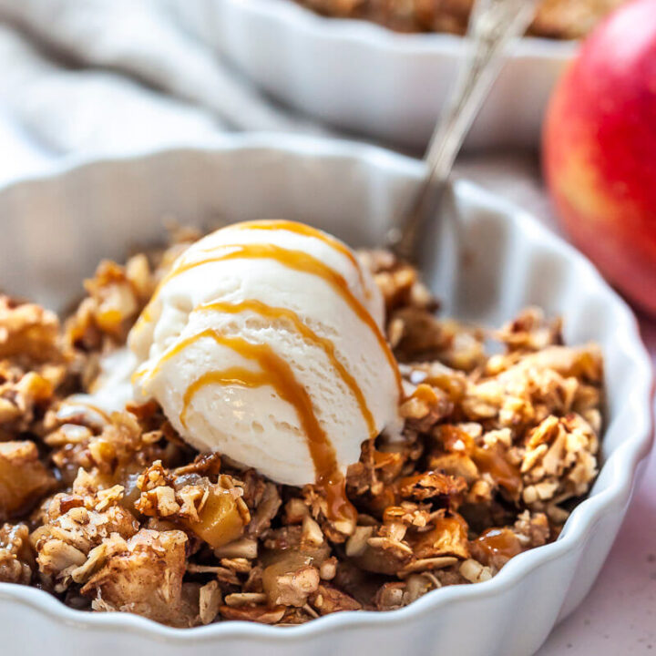 Easy Vegan Apple Crisp