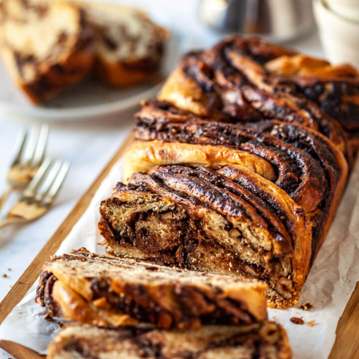 Easy Vegan Chocolate Babka