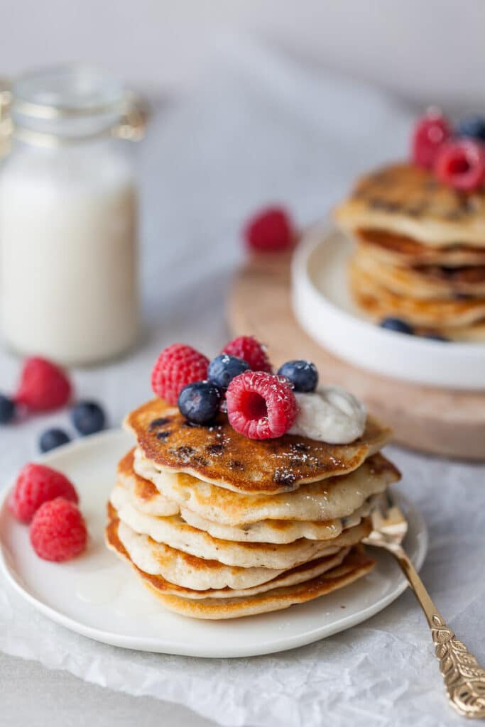 Easy Vegan Chocolate Chip Pancakes