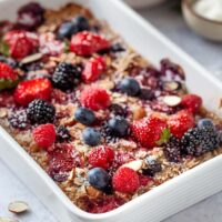 1-Bowl Mixed Berry Baked Oatmeal