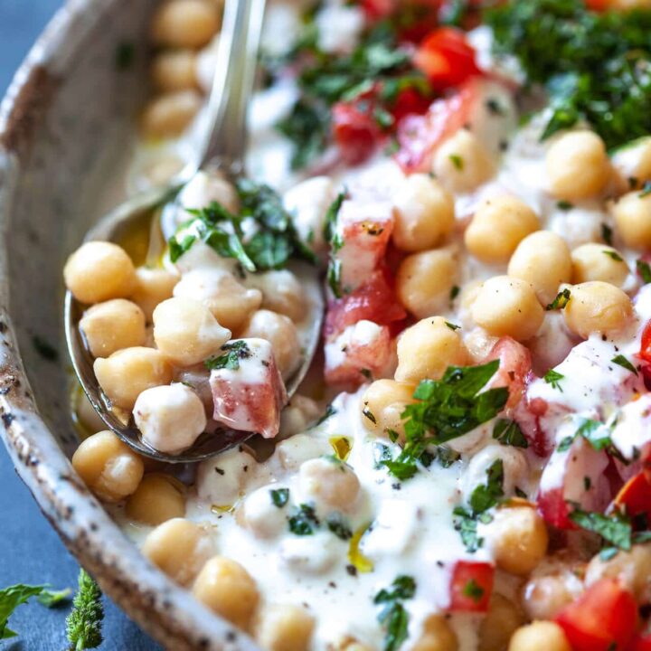 Chickpea Salad with Yogurt Dressing