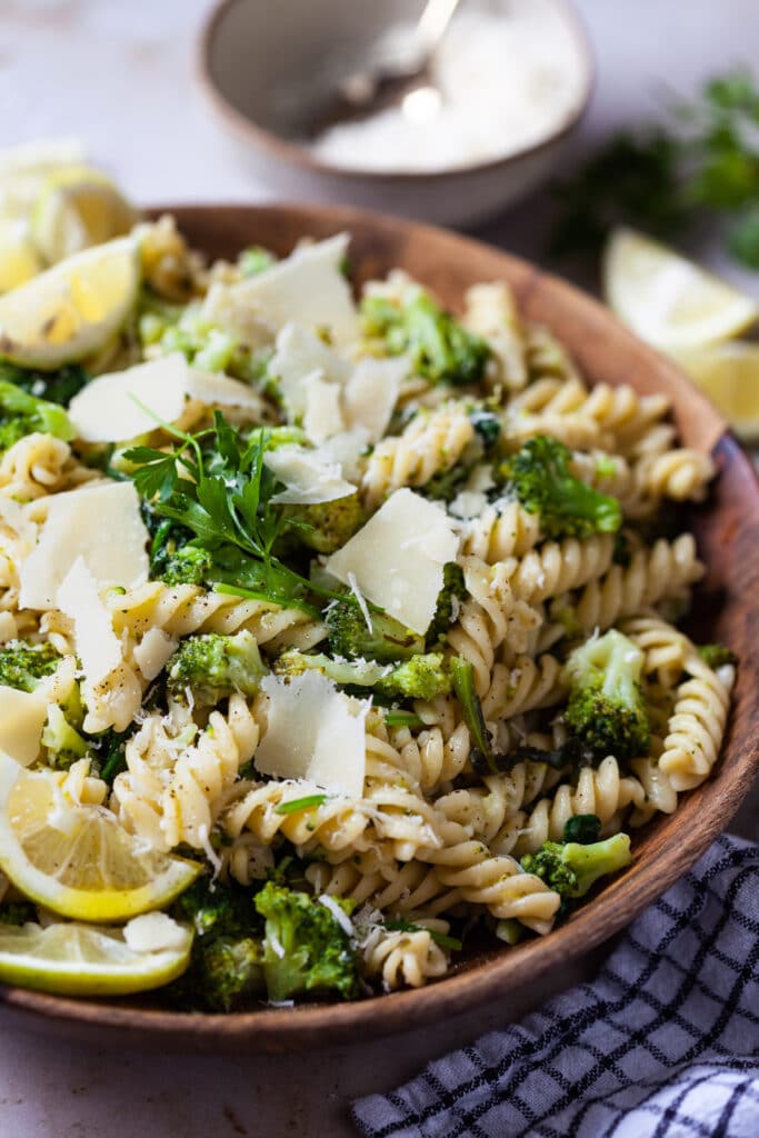 Easy Lemon Broccoli Pasta - Vibrant plate