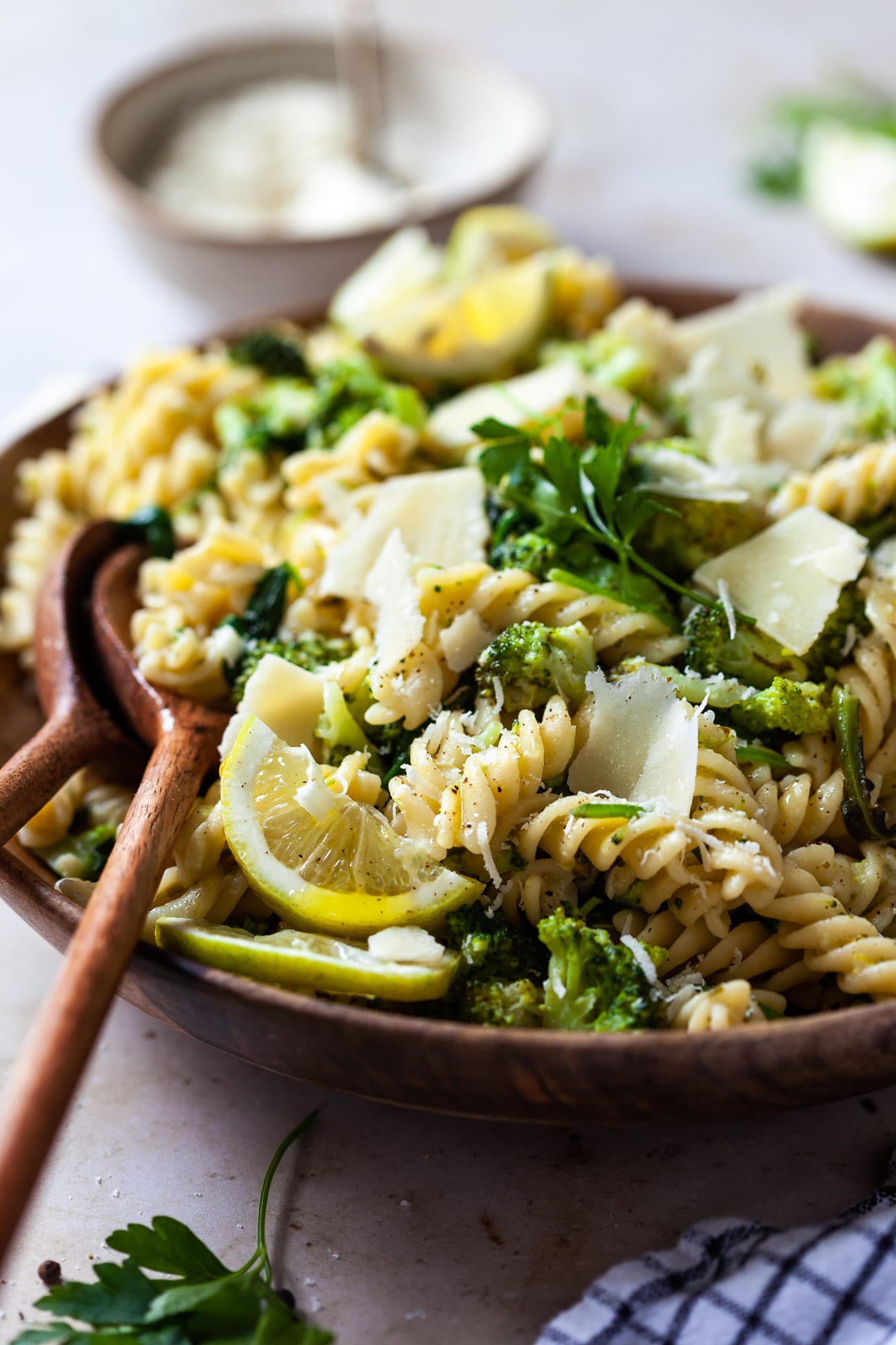 Easy Lemon Broccoli Pasta