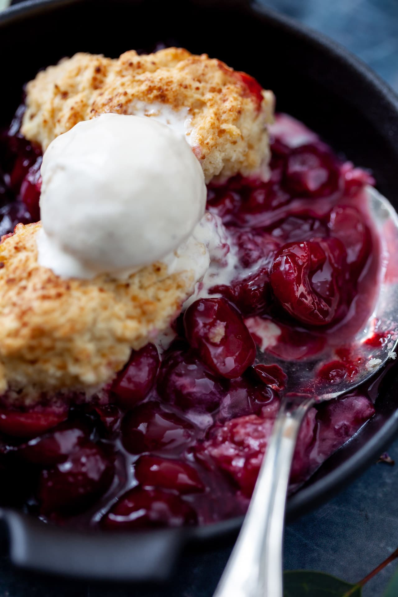 Easy Vegan Cherry Cobbler