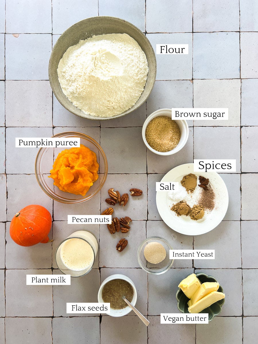 Vegan Pumpkin Bread Rolls Ingredients