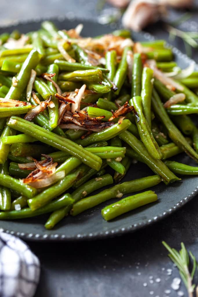 Best Garlic Green Beans Vibrant plate
