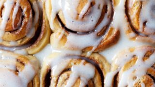 Vegan Pumpkin Spice Cinnamon Rolls