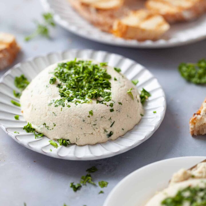 Vegan Cashew Cream Cheese