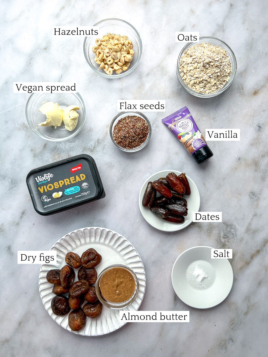 Date and Fig Energy Balls Ingredients