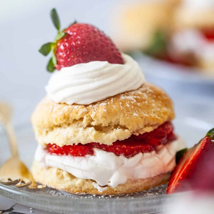 Vegan Strawberry Shortcakes