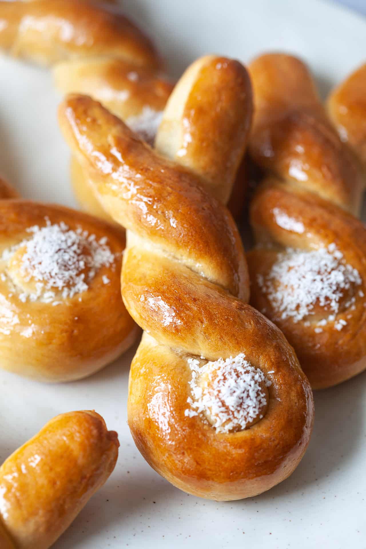 Vegan Easter Bunny Rolls Recipe