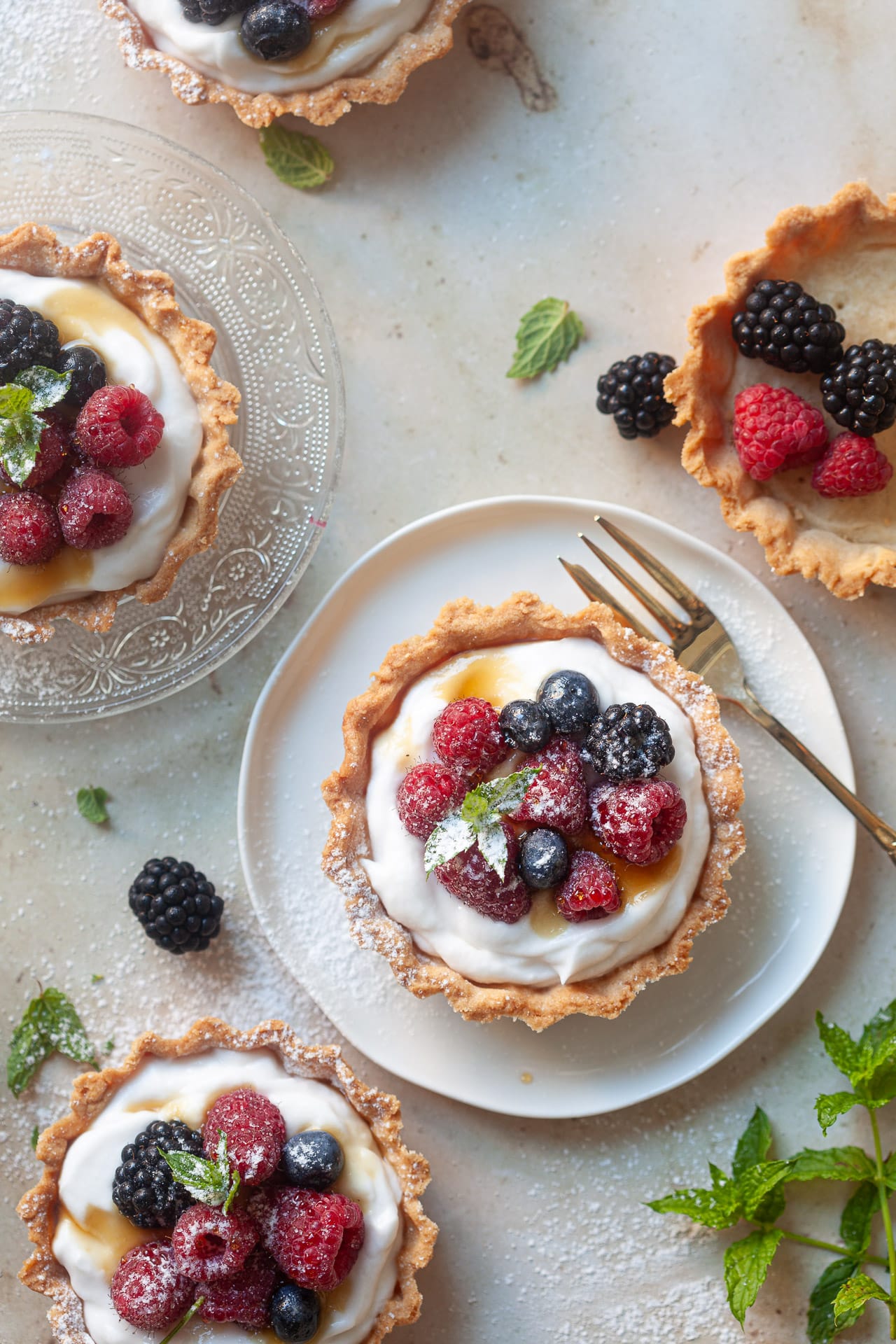 Vegan Berry Yogurt Tarts