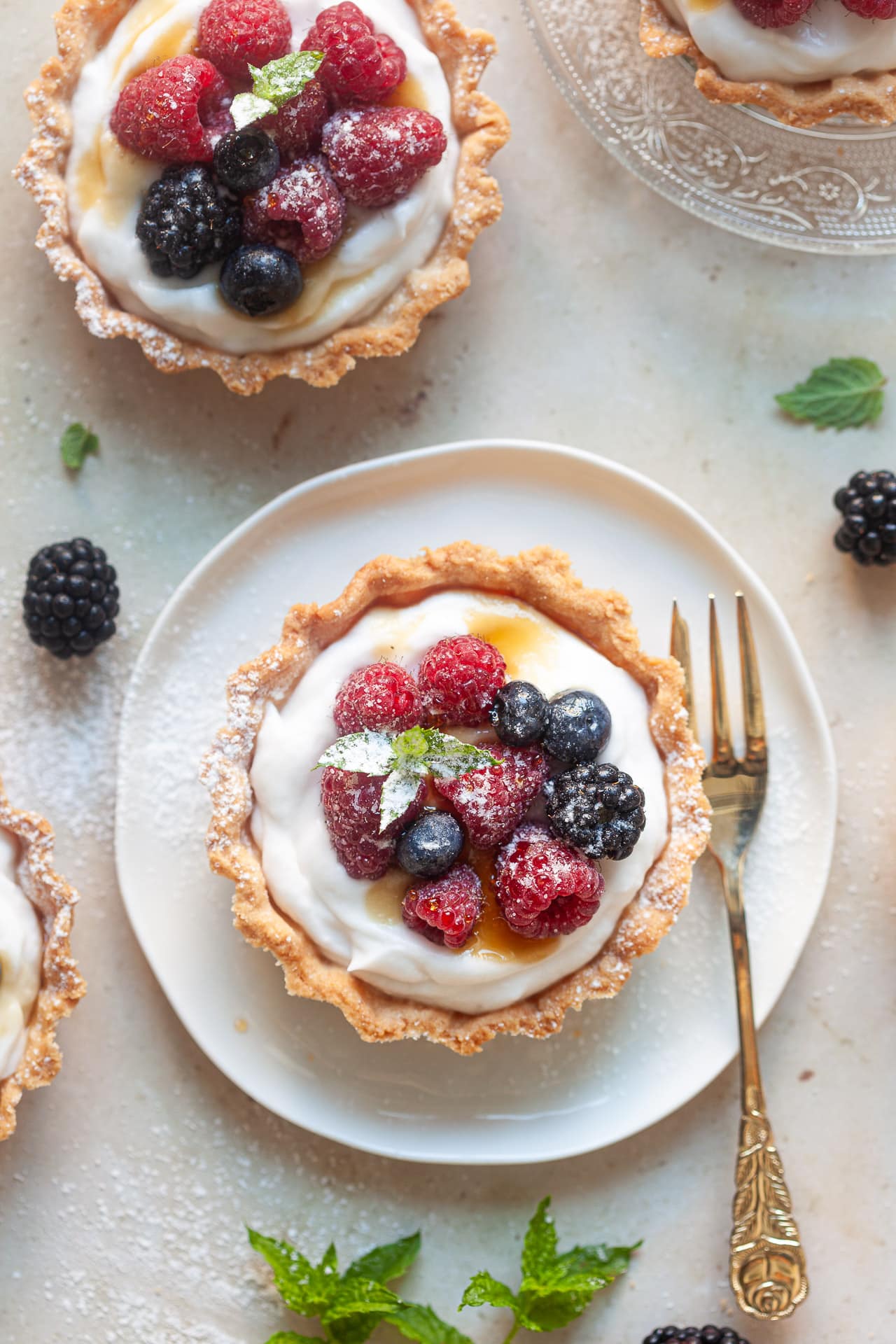 Vegan Berry Yogurt Tarts