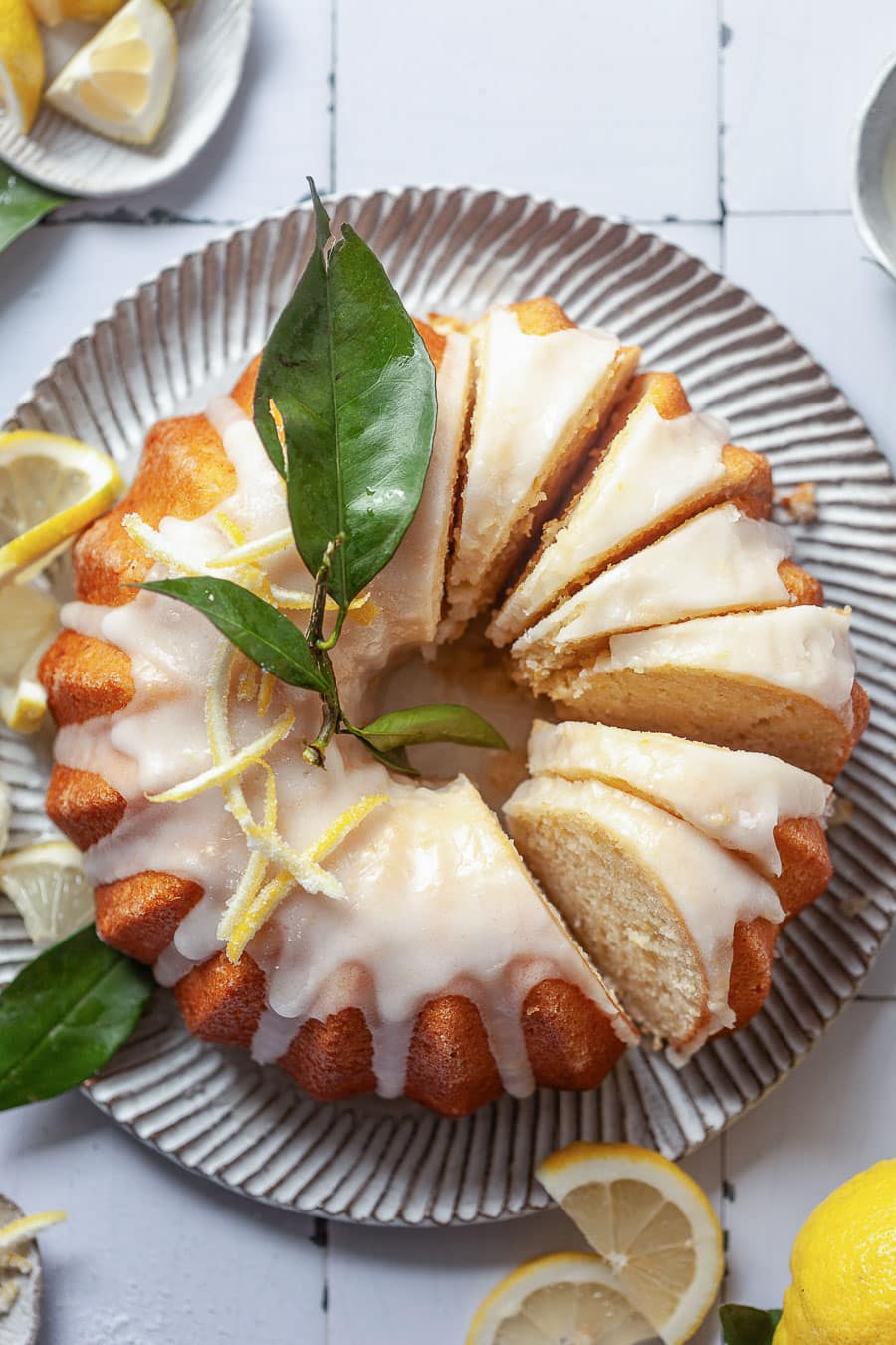 Vegan Lemon Bundt Cake